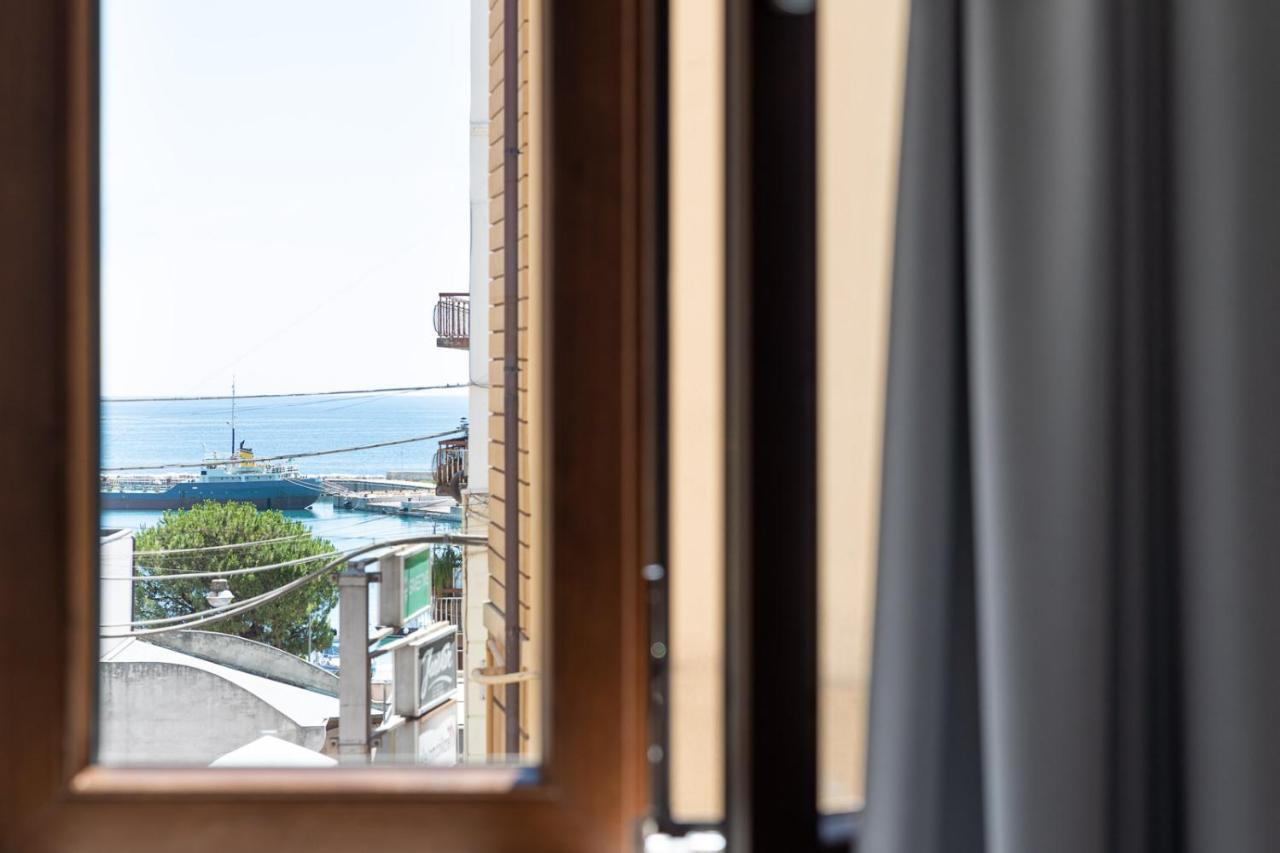 Torre Mola Suite Formia Extérieur photo
